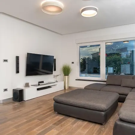 Villa Luxury Shelena Mravince