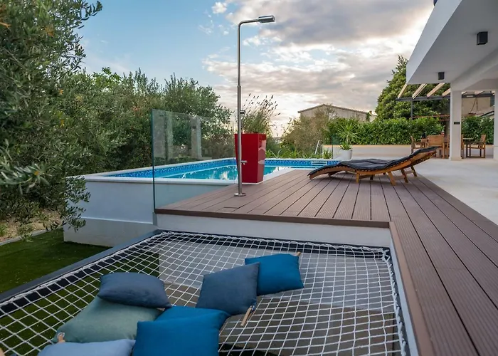 Villa Luxury Shelena *