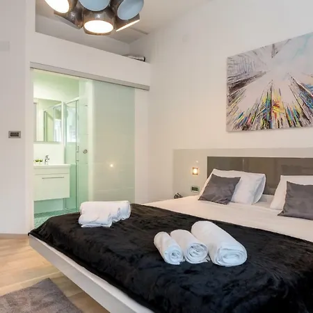 Luxury Shelena فيلة *