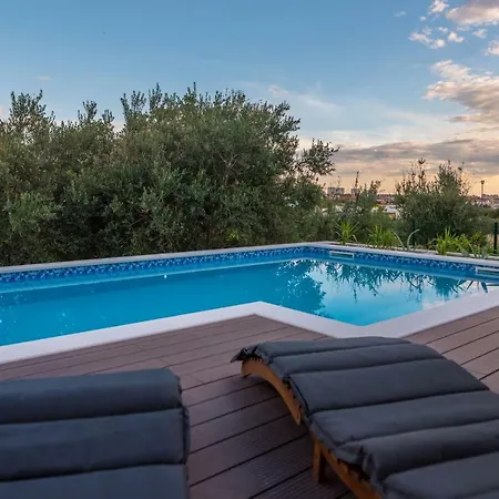 Luxury Shelena فيلة