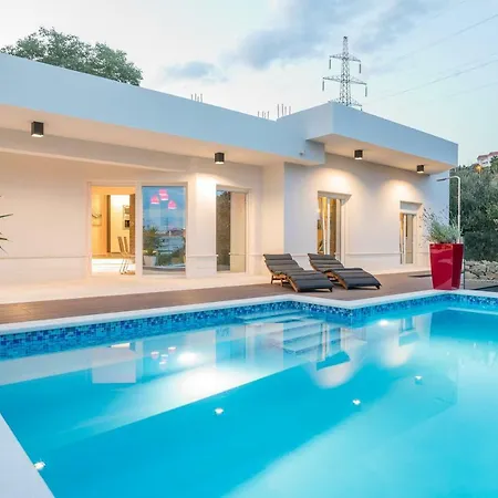 Villa Luxury Shelena *