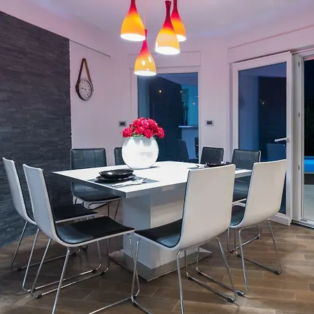 Villa Luxury Shelena