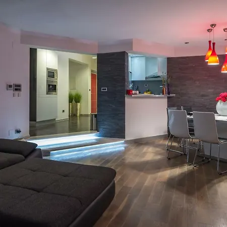 Villa Luxury Shelena *